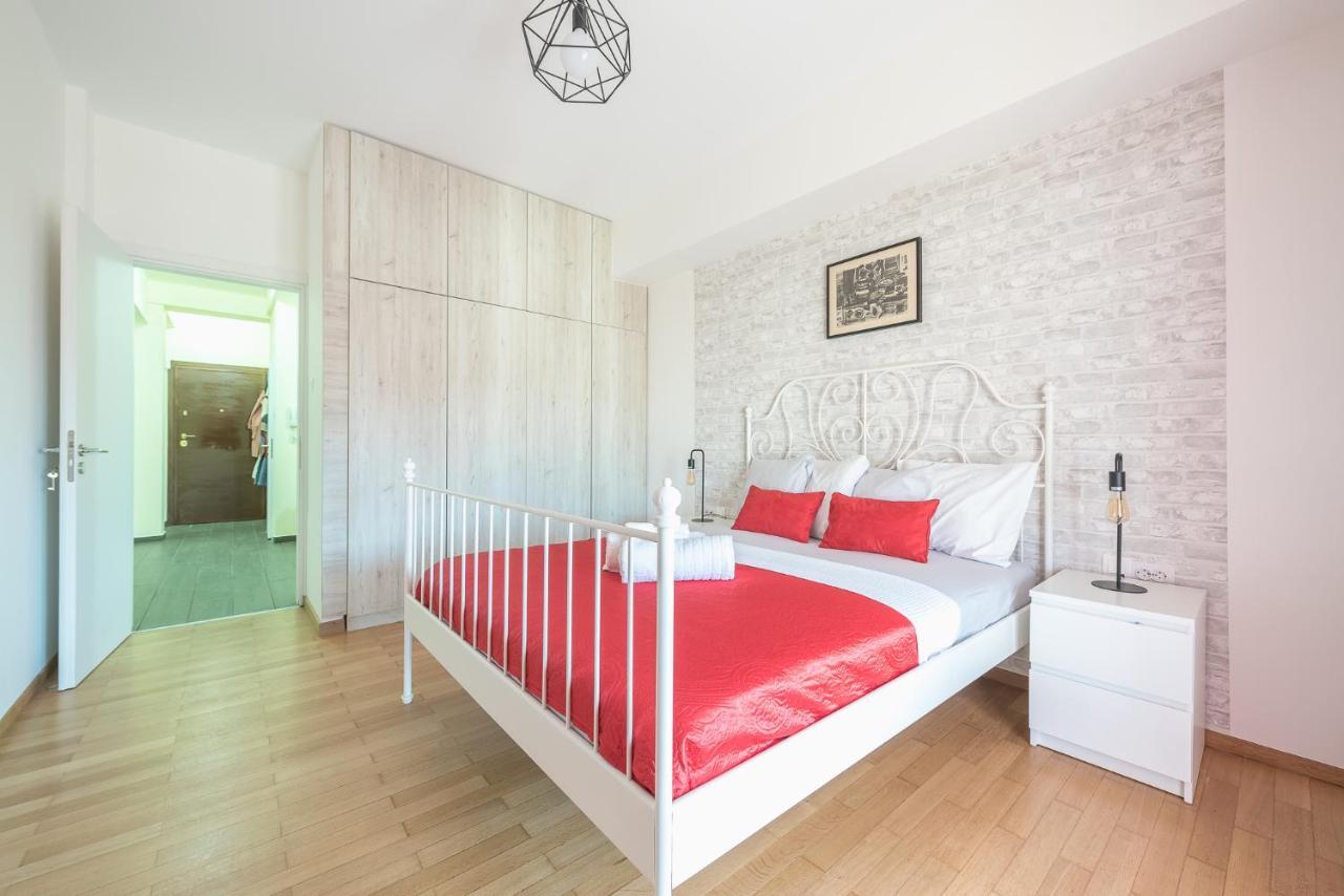 Superb Acropolis View 3Bd Apt In Historical Center Атина Екстериор снимка